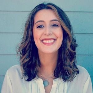 Meet your Posher, Hannah jo